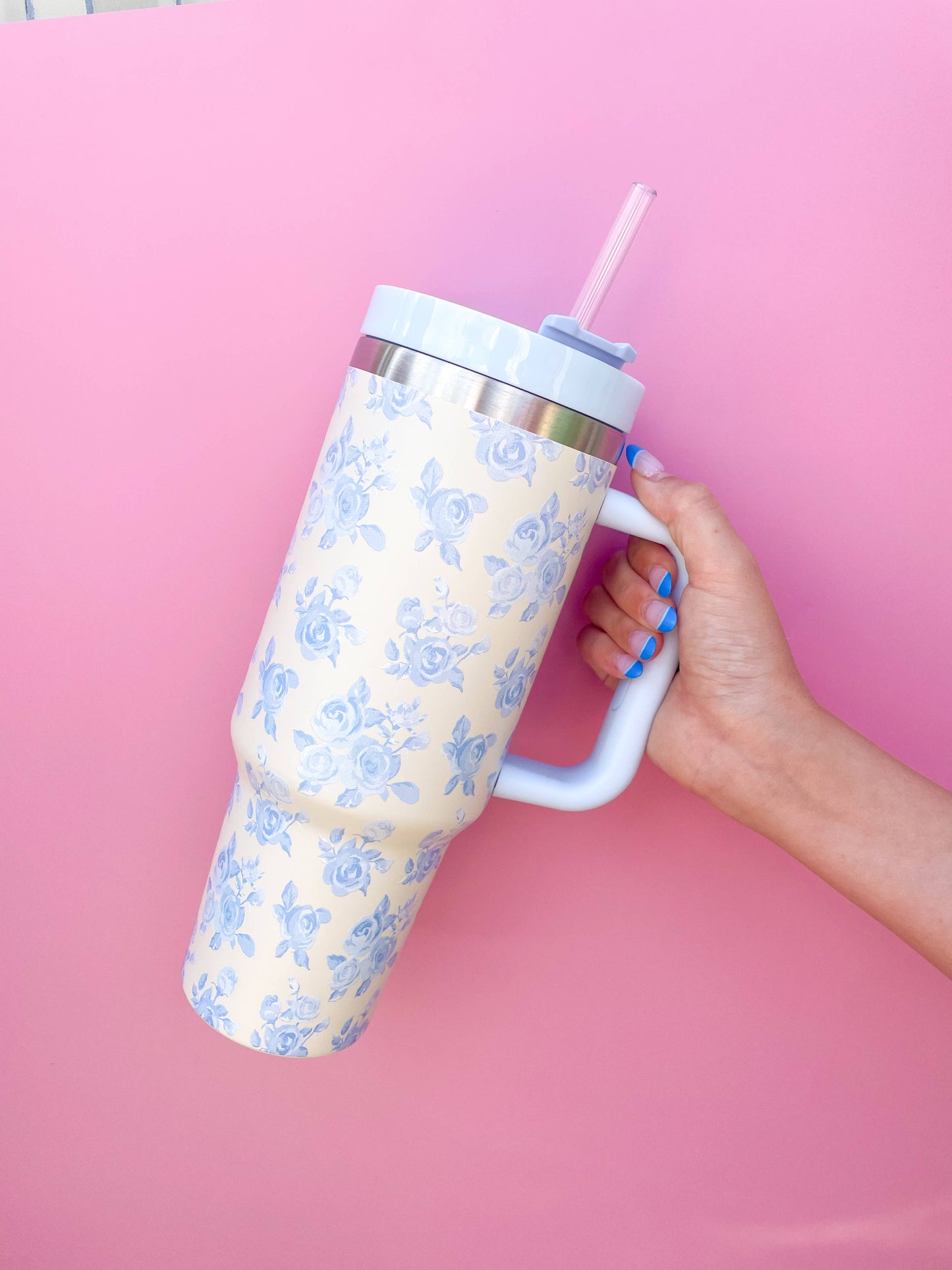 40oz Tumbler- Cream & Blue Floral