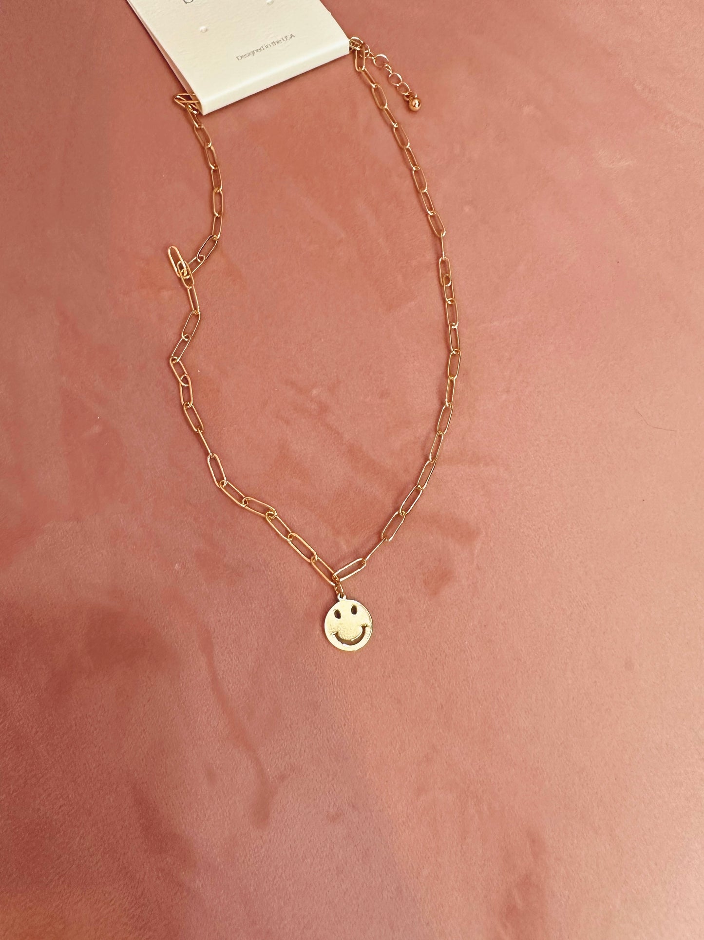 Cutie Girl Smiley Face Pendant Chain Necklace- Gold