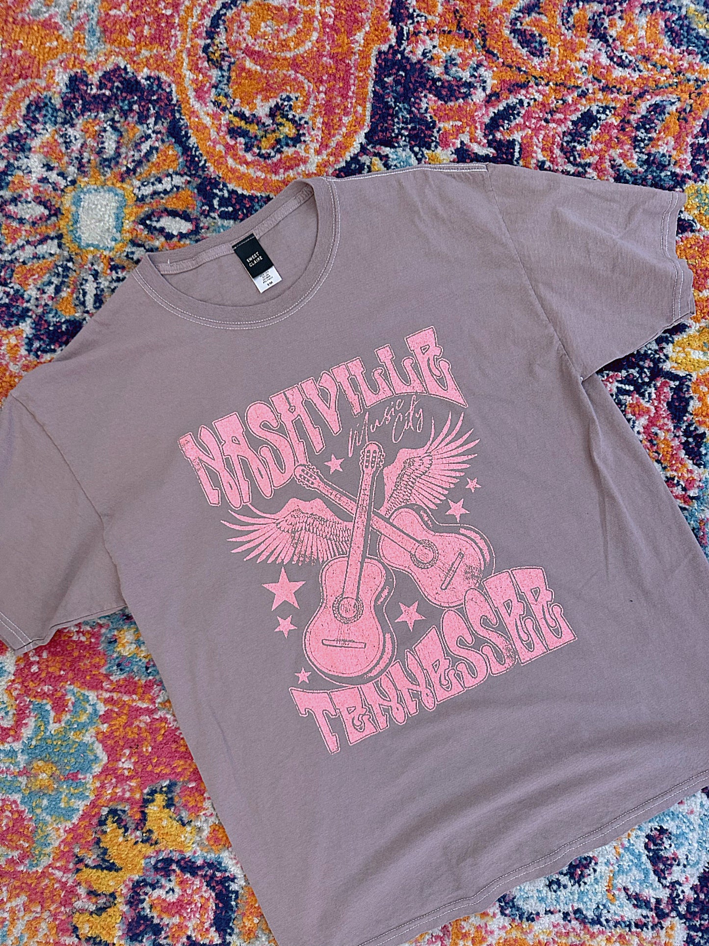 Up In Nashville Graphic Tee- Pink